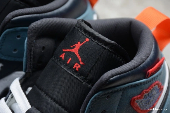 White Fearless Mid x CU2802-100 Facetasm Jordan  CU2802-100 1 Blue 0225